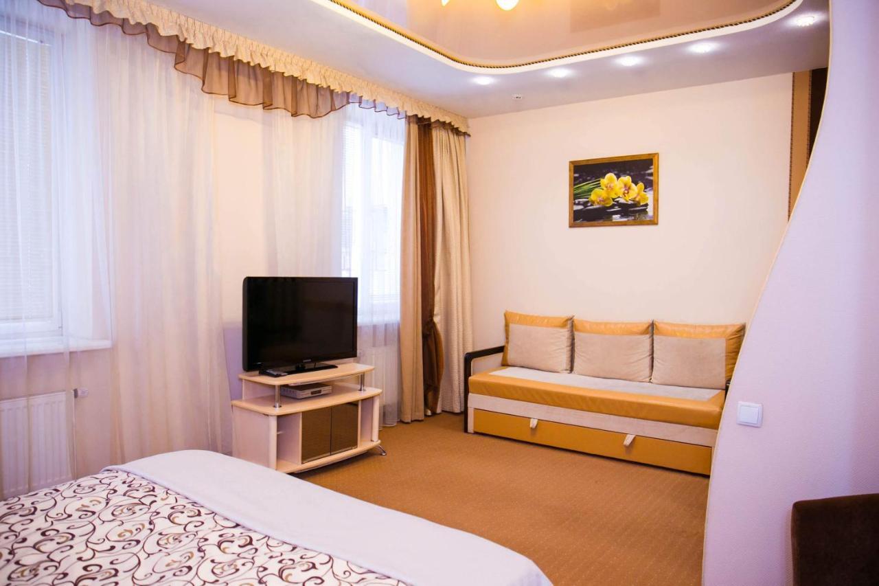 Siesta Hotel Harkiv Dış mekan fotoğraf