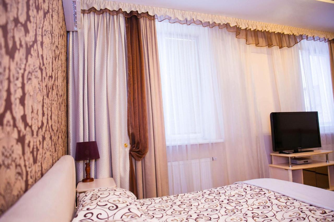 Siesta Hotel Harkiv Dış mekan fotoğraf