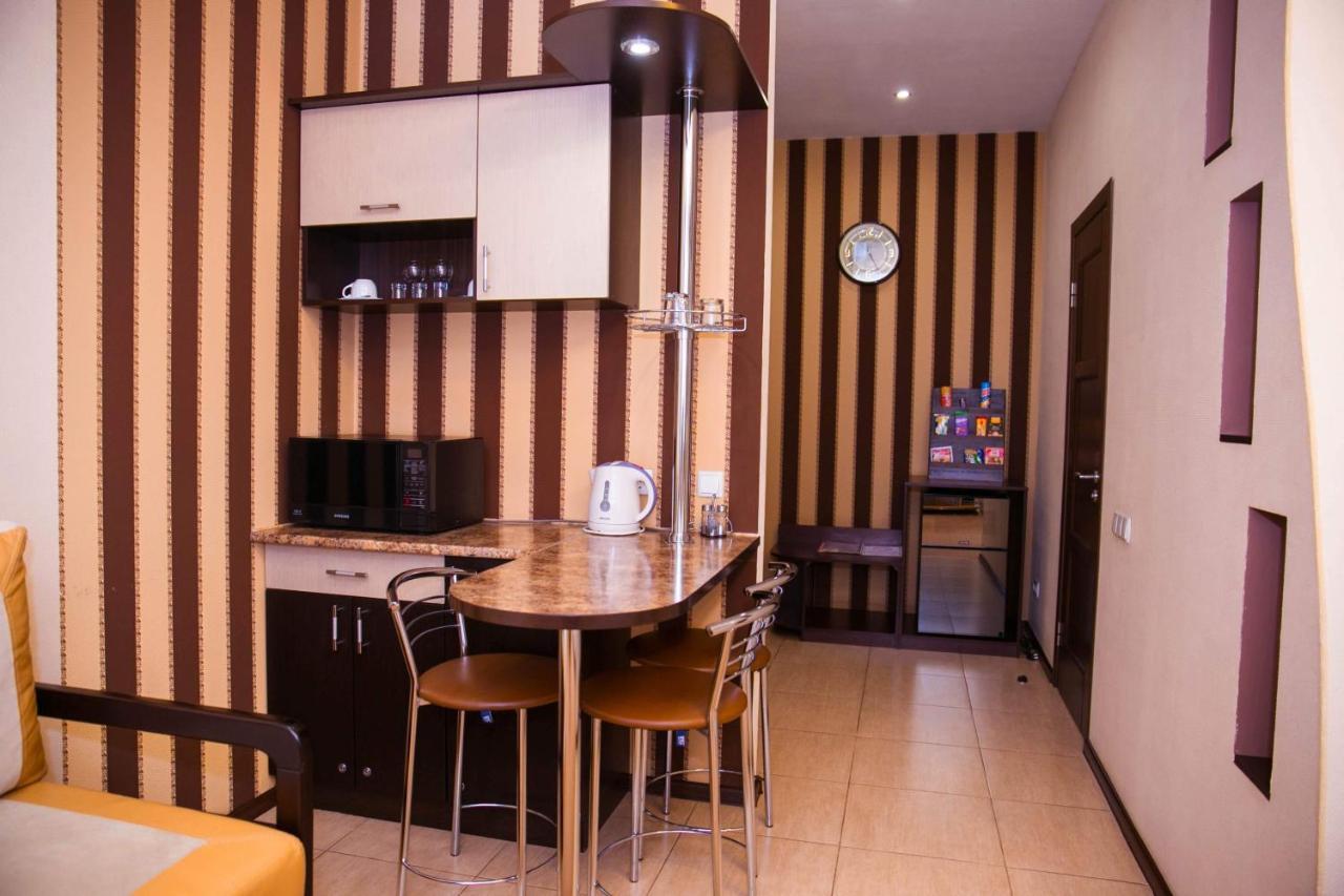 Siesta Hotel Harkiv Dış mekan fotoğraf
