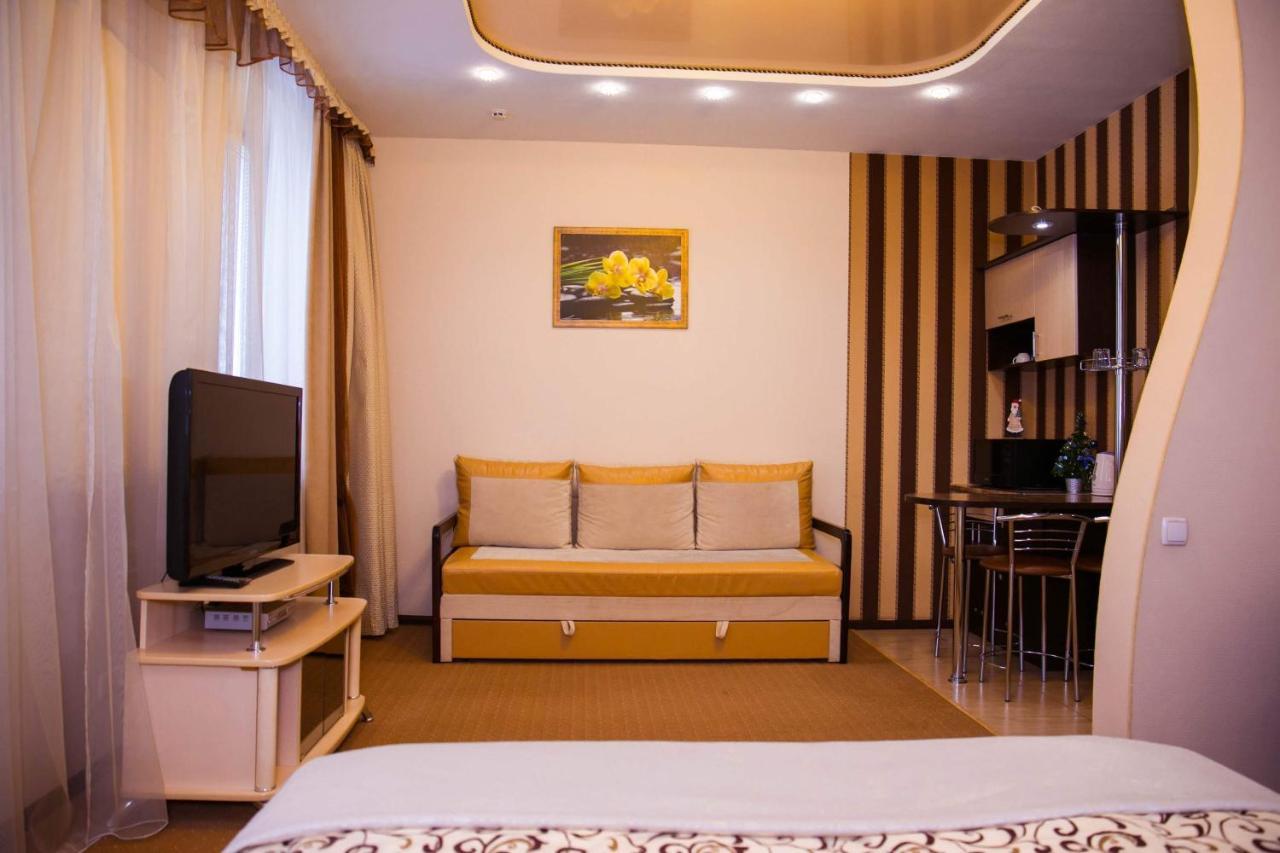 Siesta Hotel Harkiv Dış mekan fotoğraf