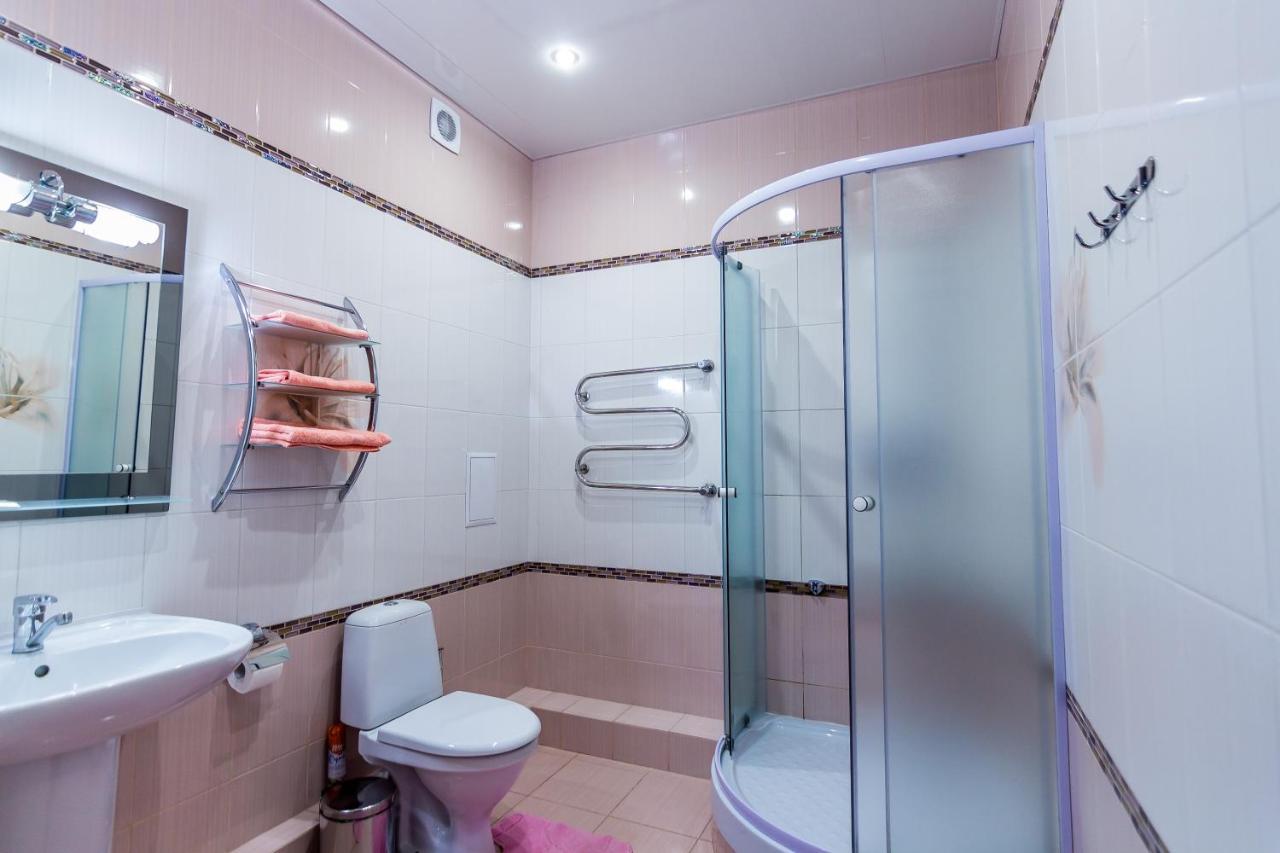 Siesta Hotel Harkiv Dış mekan fotoğraf