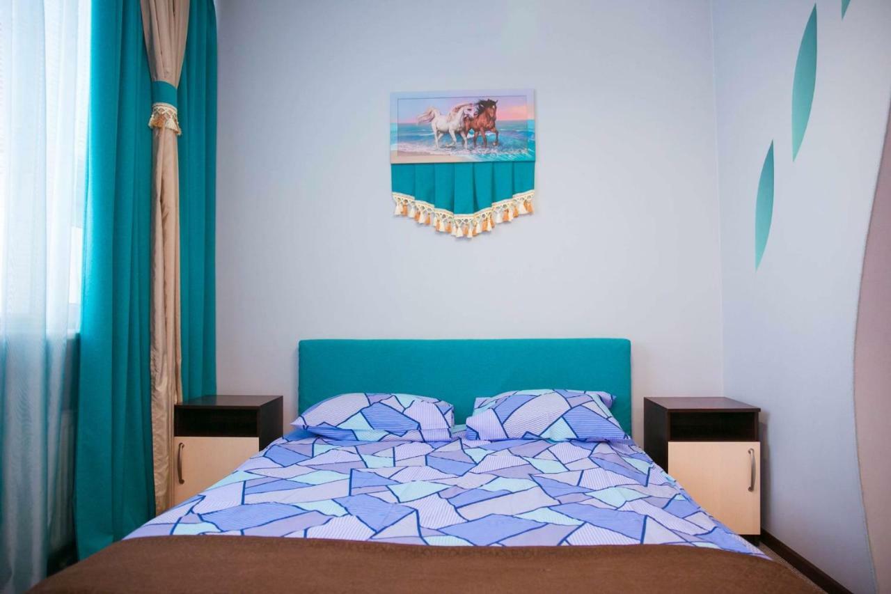 Siesta Hotel Harkiv Dış mekan fotoğraf