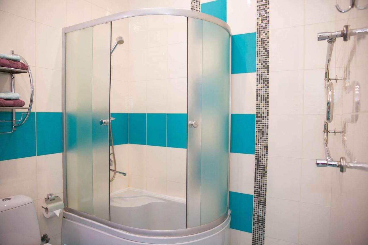 Siesta Hotel Harkiv Dış mekan fotoğraf